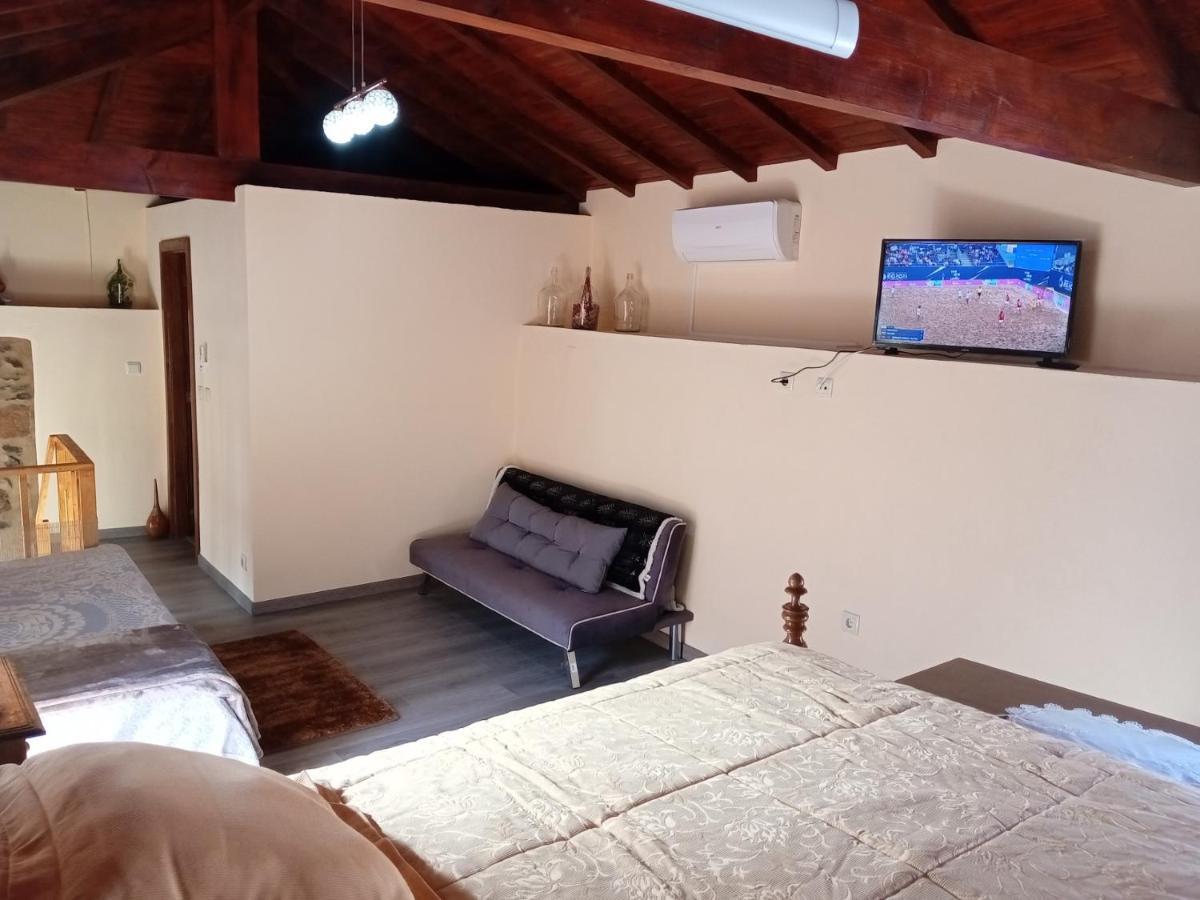 O Cantinho Da Laura Holiday home *
